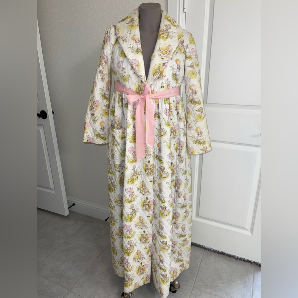 Vintage Holly Hobby Handmade Quilted Girls Full Length Robe